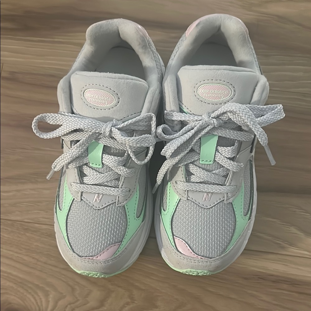 Kids Grey Sneakers with Mint & Pink Accents - Lightweight Comfort